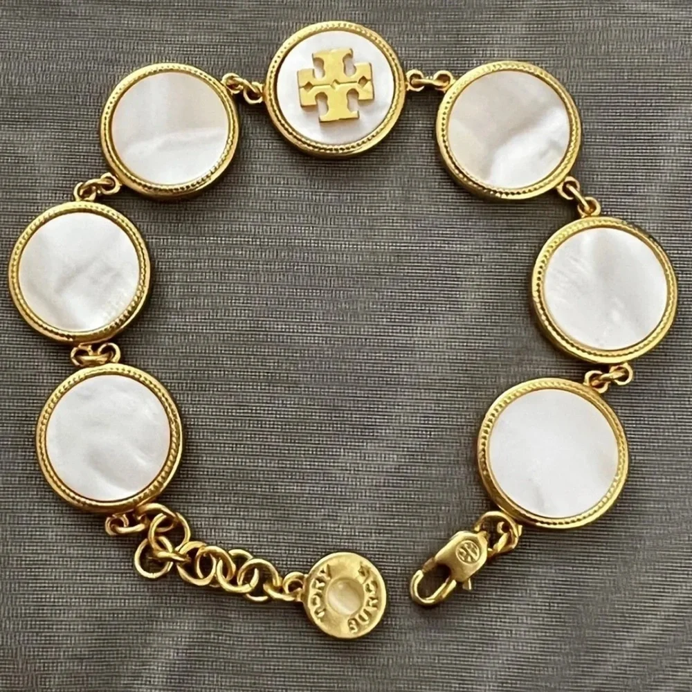 🔥🔥Tory Burch Authentic White Semi Precious Mother Of Pearl Coin Station Bracelet
